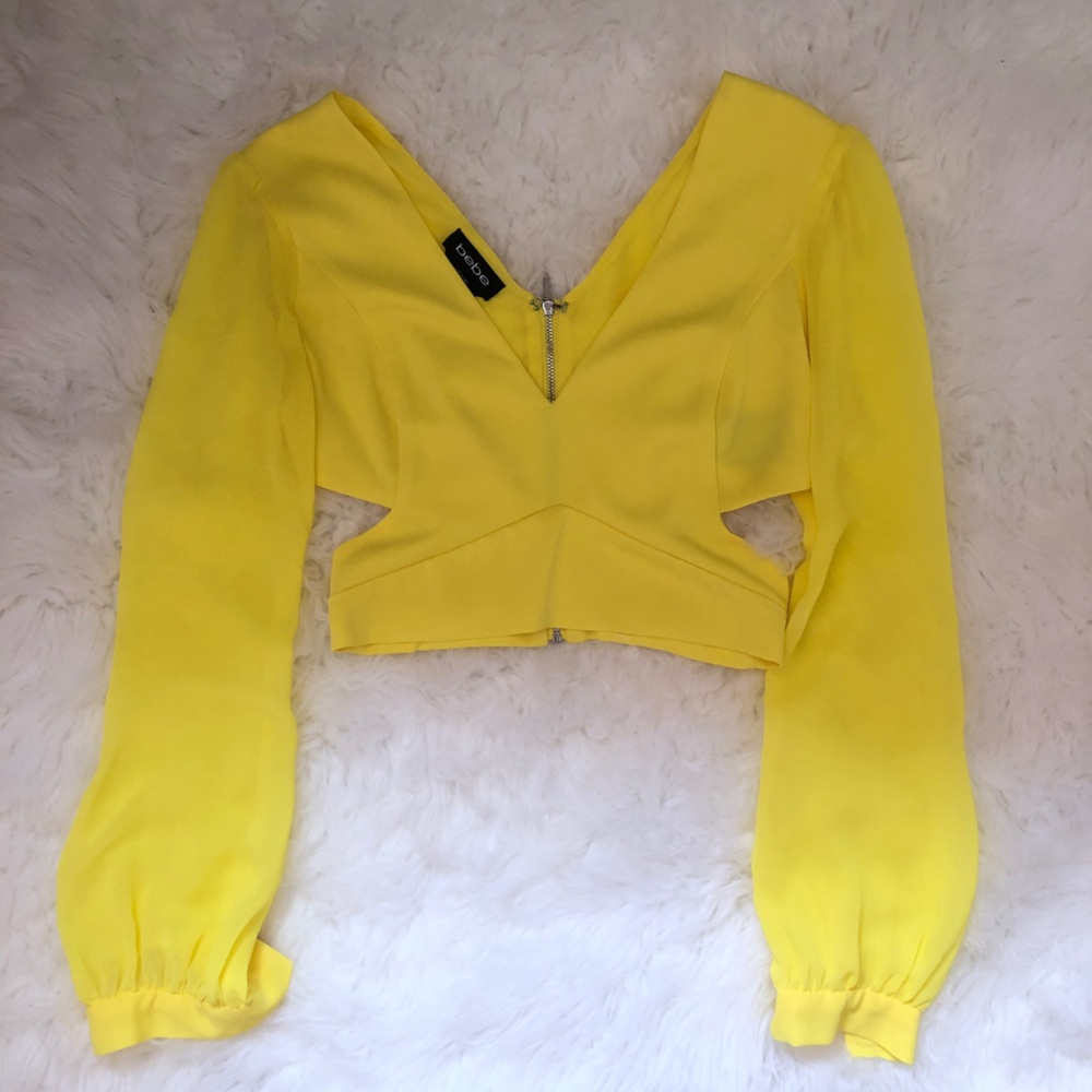 BEBE cropped yellow top size XXS